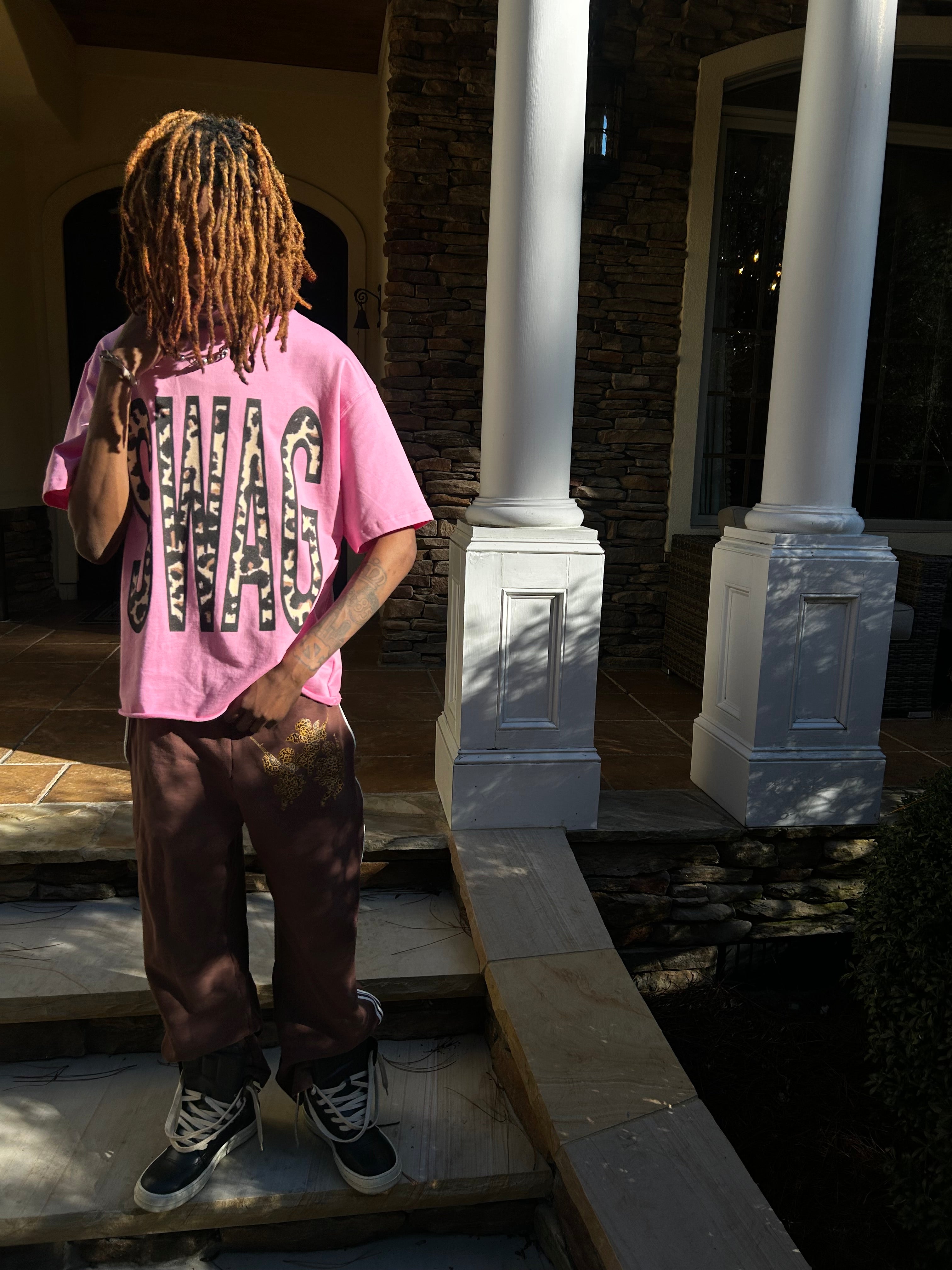 Zeek Archivez “Swag” Tee