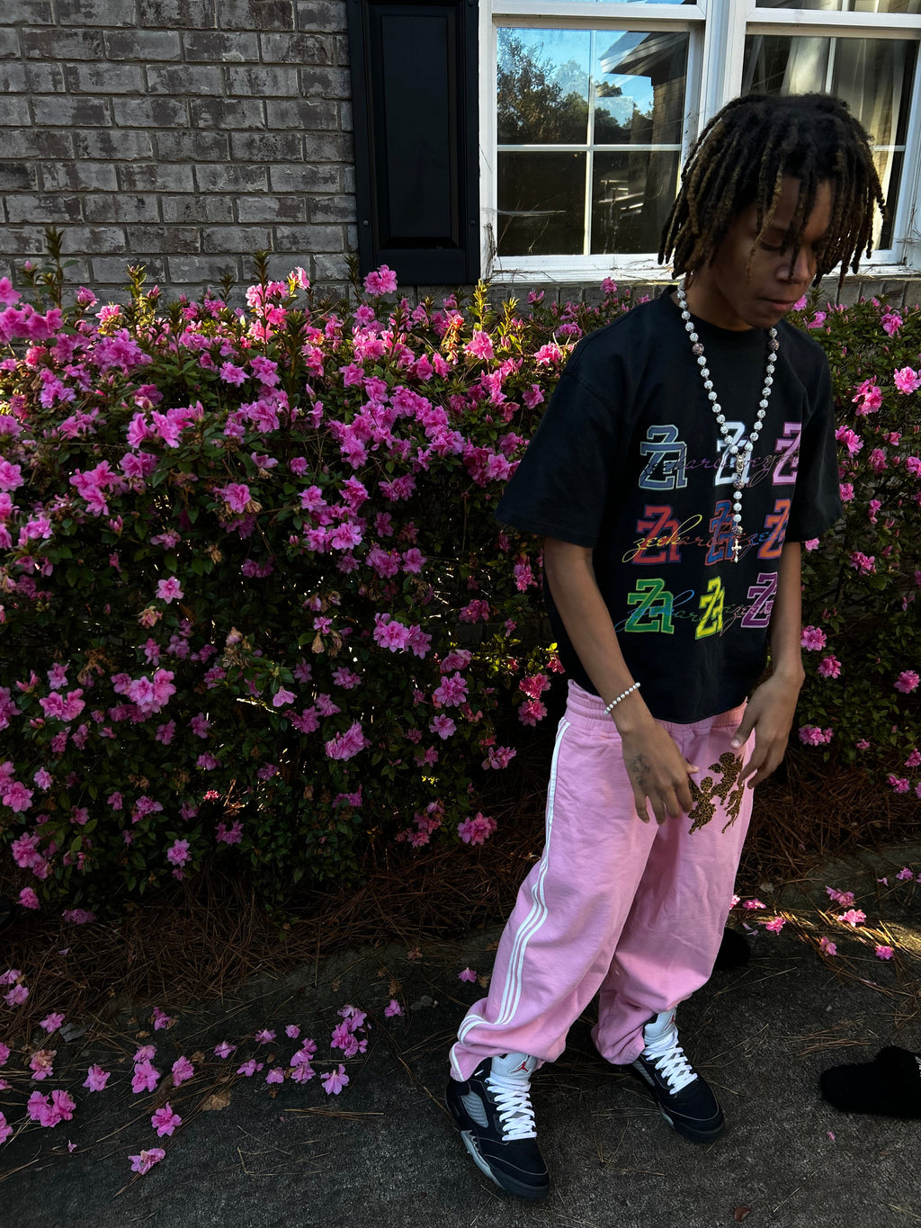 Zeek Archivez “U Live” Tee